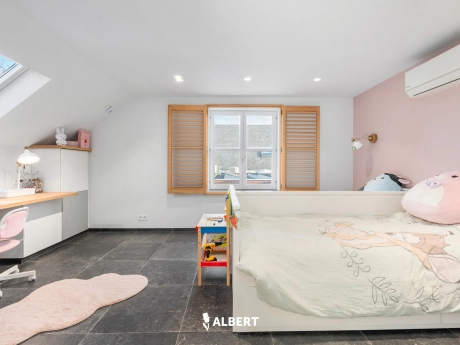 e9a05358565d4b7a98084ce5240e3c6d thumbnail