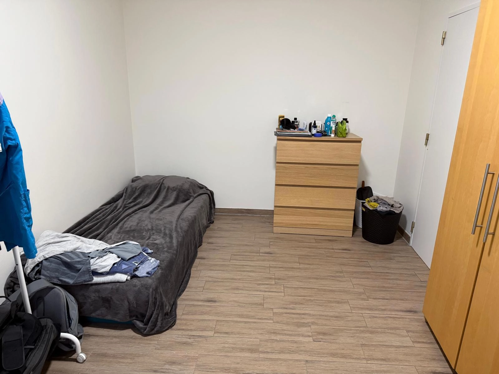 fd6c3572553a49d3b058e83db5895246 photo