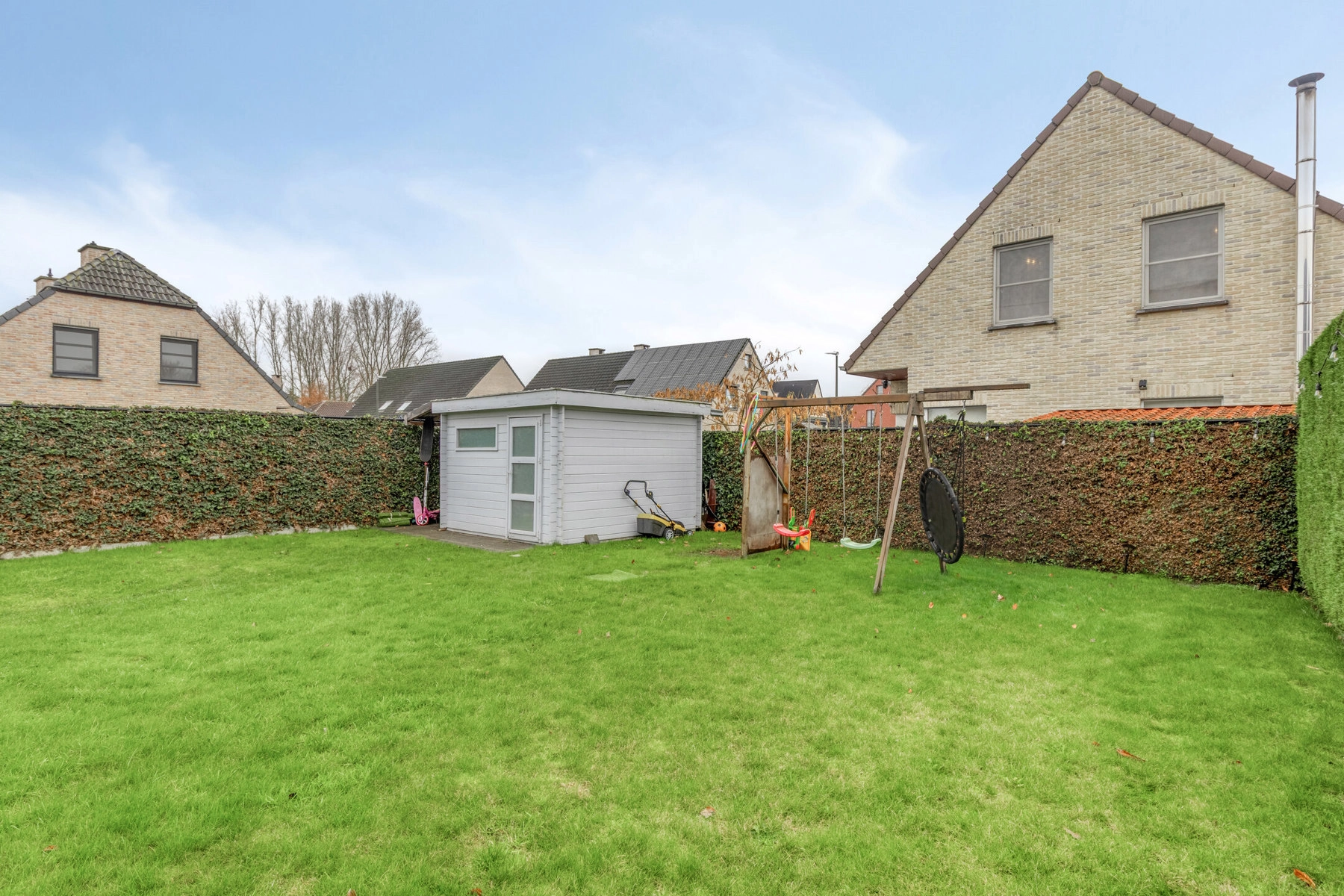 71a3dfa2efab4c8484027640cea9100c photo