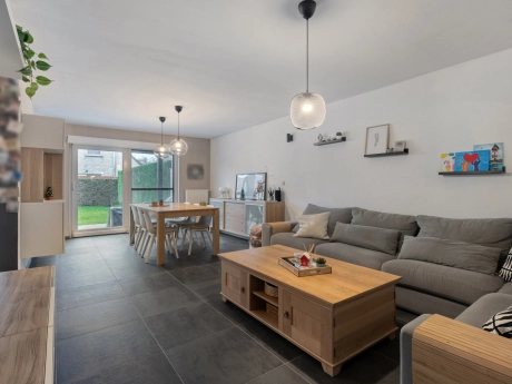 9ba34b6c061b4fdab105ffb7a01c8c0c thumbnail