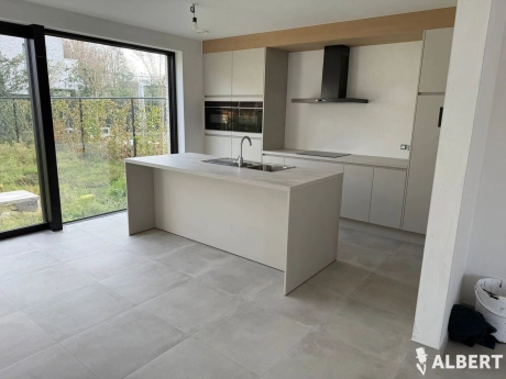 63845e45bcb94bd2b3cd36c582c4d7fd thumbnail