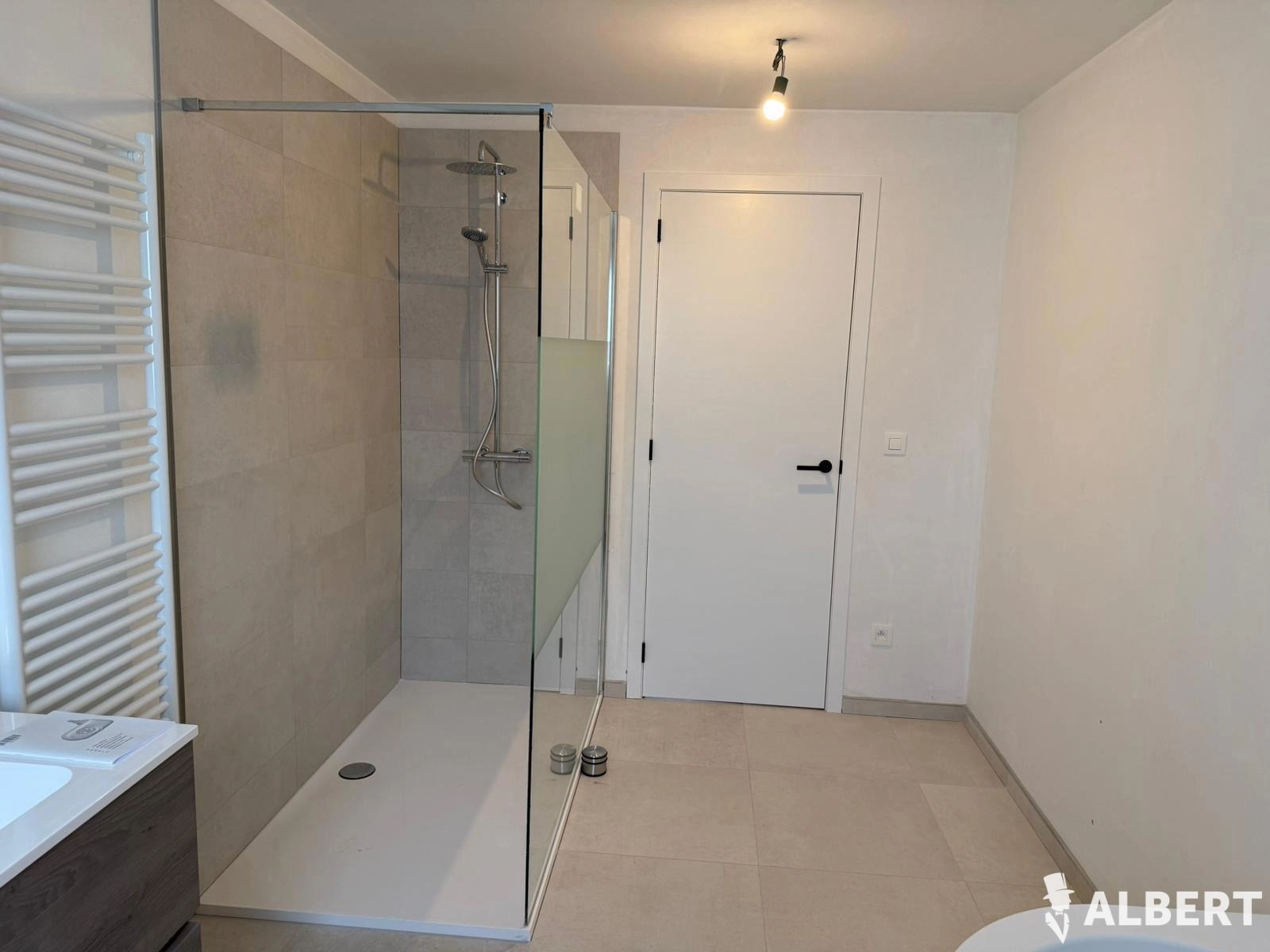 ca6df66a85ee40ff9ee70a7066d3054f photo