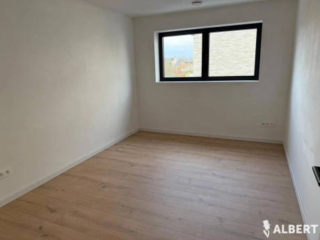 f8653a1b3b96441a9971187acec553bb thumbnail