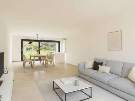 2a49f8bdea1843bcaf76d9a1a8b2f7c7 thumbnail