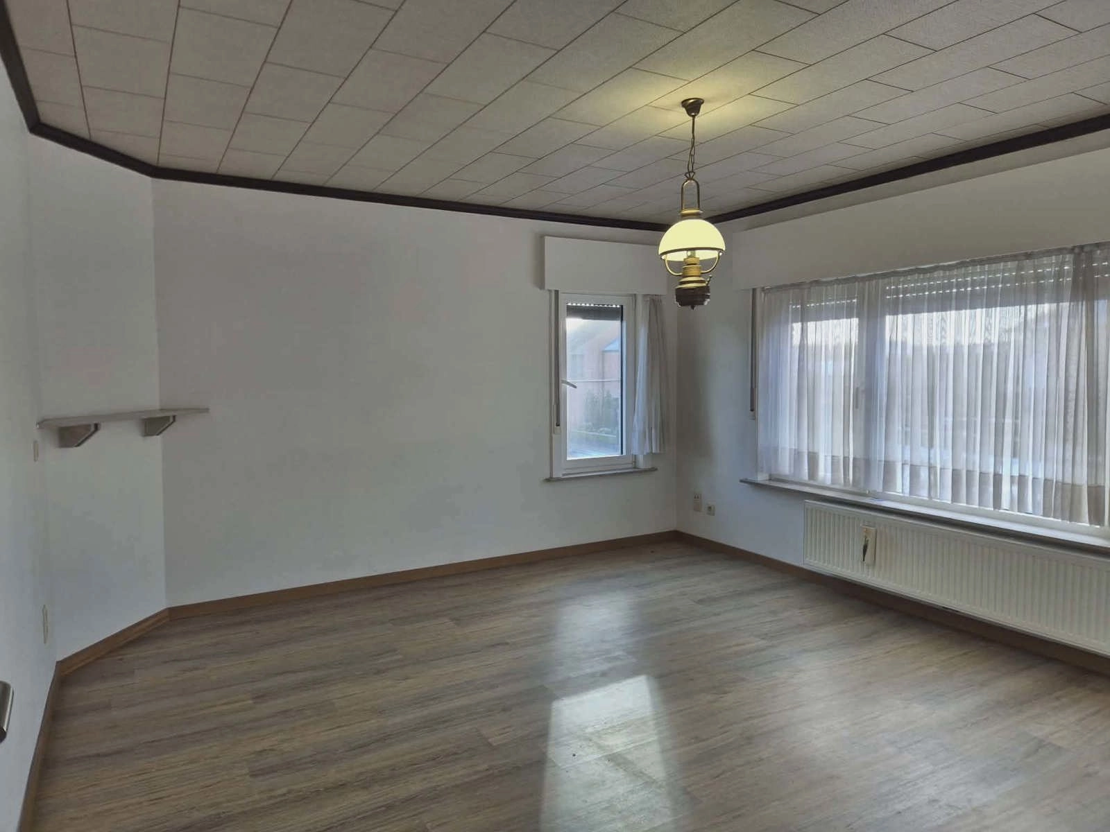 13891a8dac084bcfaeabb7abae03b2a0 photo