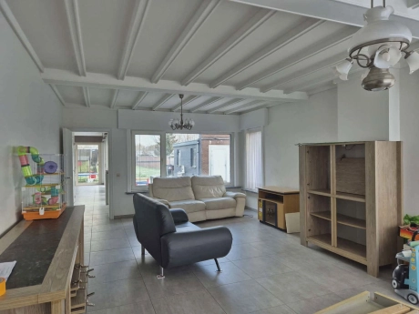 211347946e1d46f9a9926903b7b55a9a thumbnail