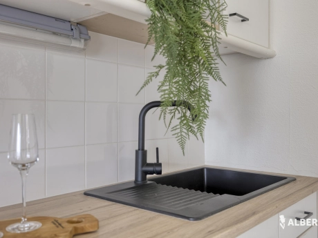 ee9435dc229c4865a8ac6c86f1c3ea08 thumbnail