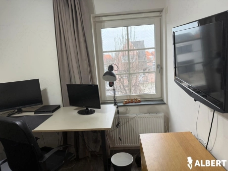 3b5680dde9134e69829b6cca142a9cdb thumbnail