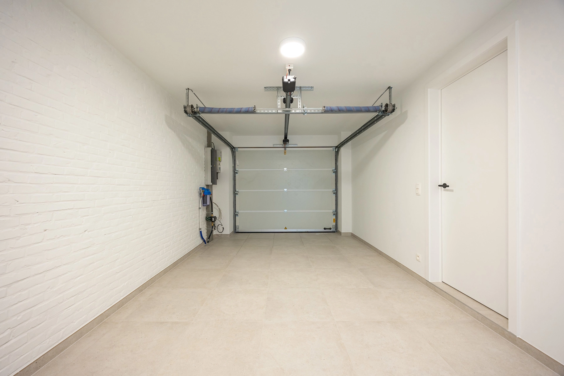 192622185a7f451a93a49be1831f7551 photo