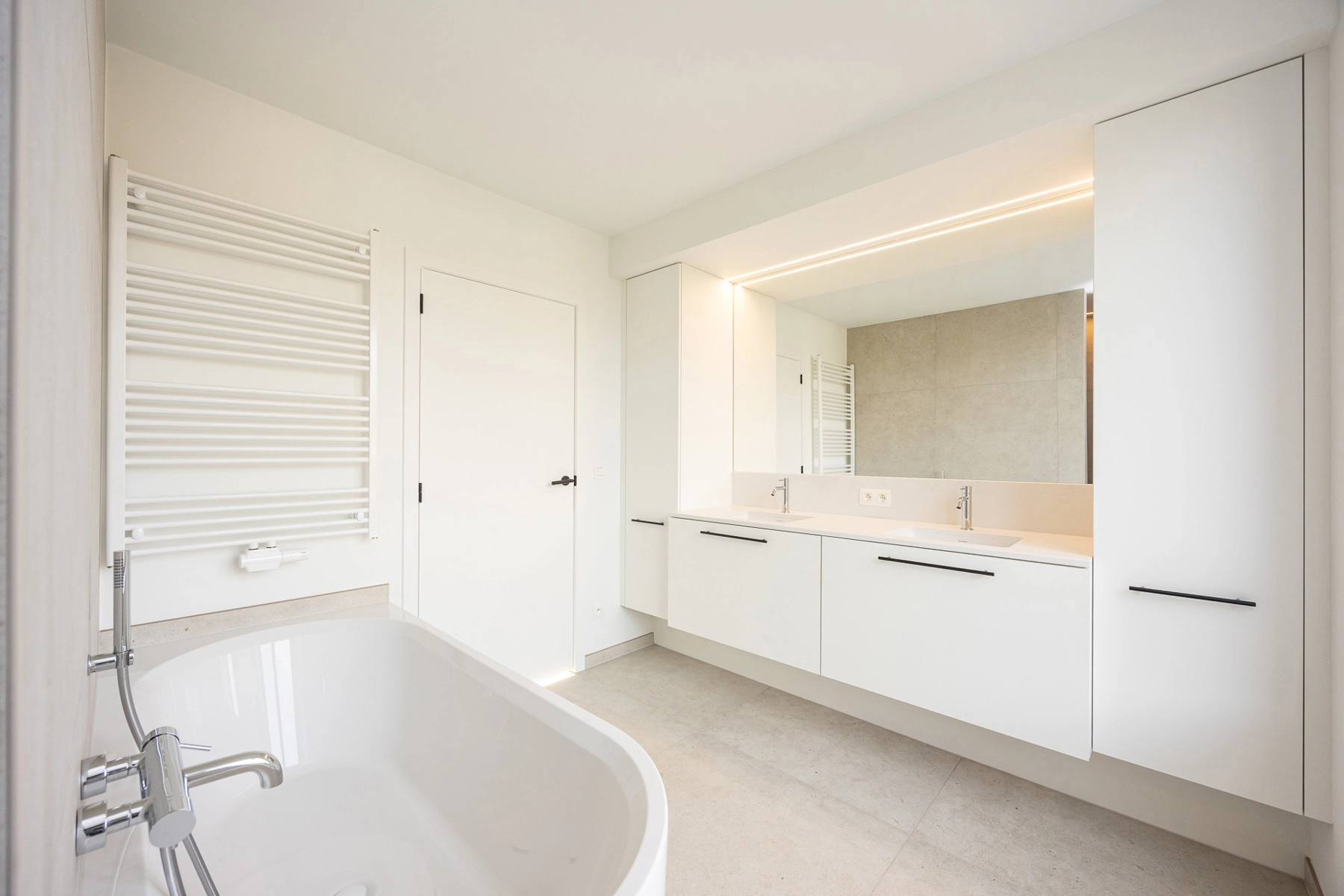 93720149728b4b94868db90932937691 photo