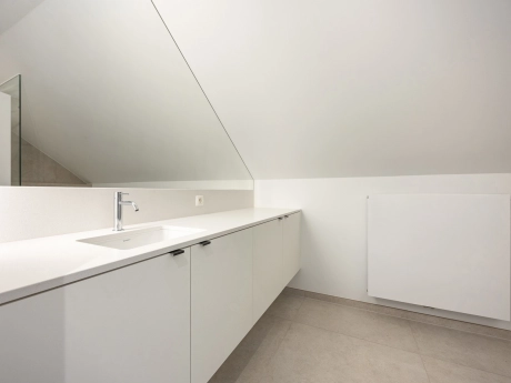 a8b80b75d7b348728cda6b924e904dfe thumbnail