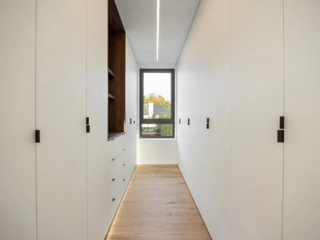 f77d321fbfa8451c9784c1ea496851ab thumbnail