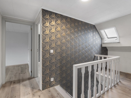 ae8b7d7b418e423eb826e7f4c4723e9a thumbnail