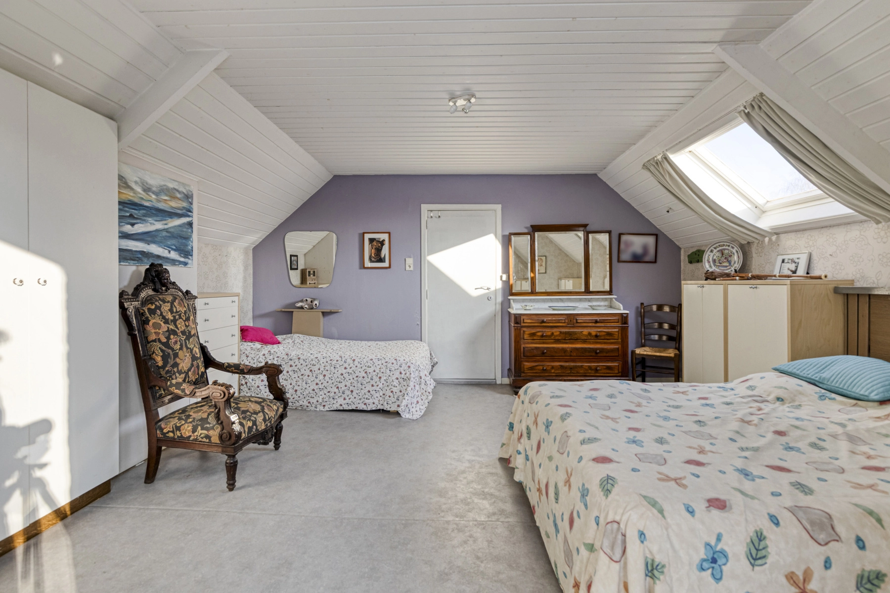 cf8cc43a766640bfb2782292aa5149ea photo