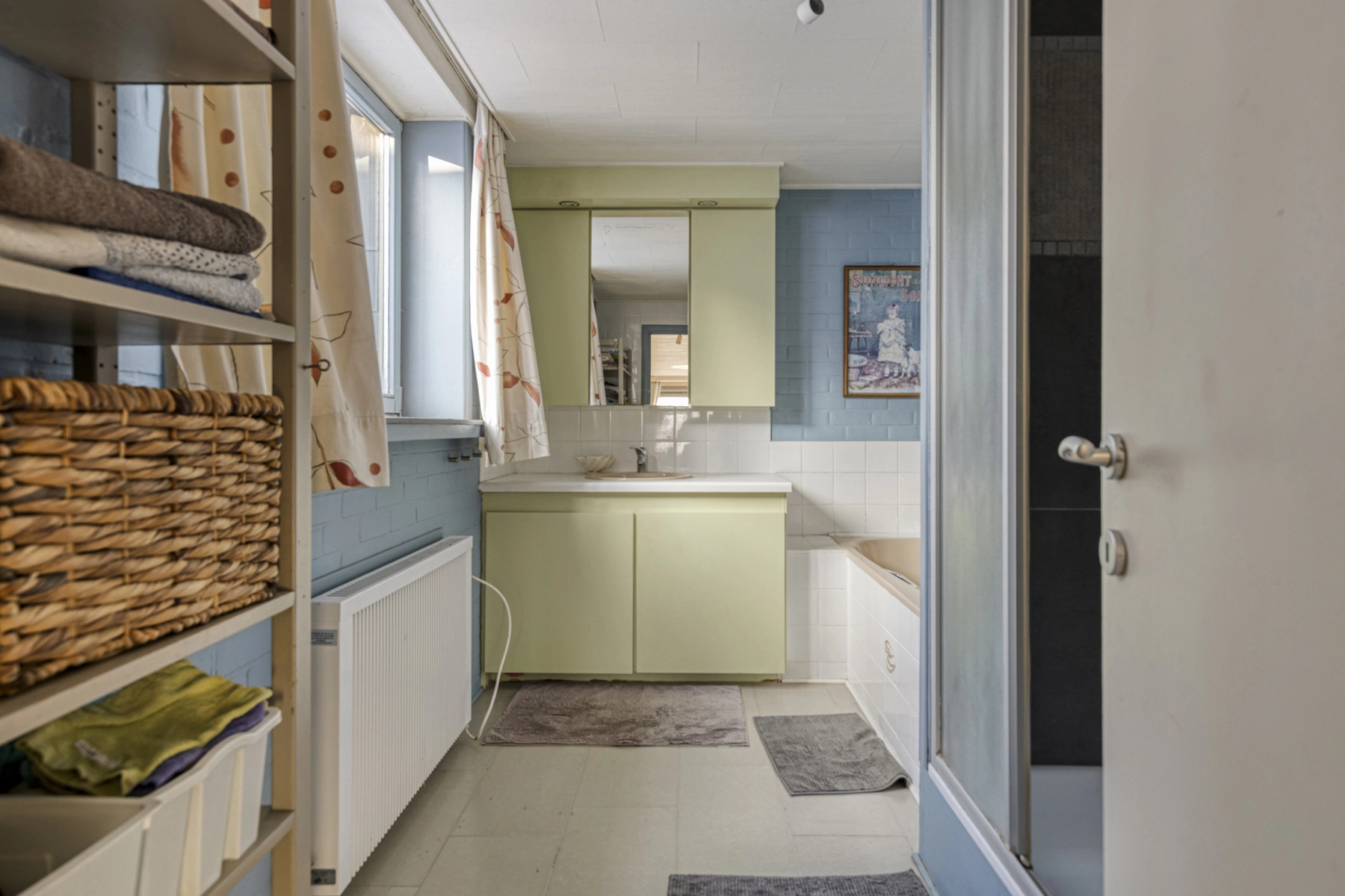 f0275eb5203c4e8b9faf908650f1e629 photo