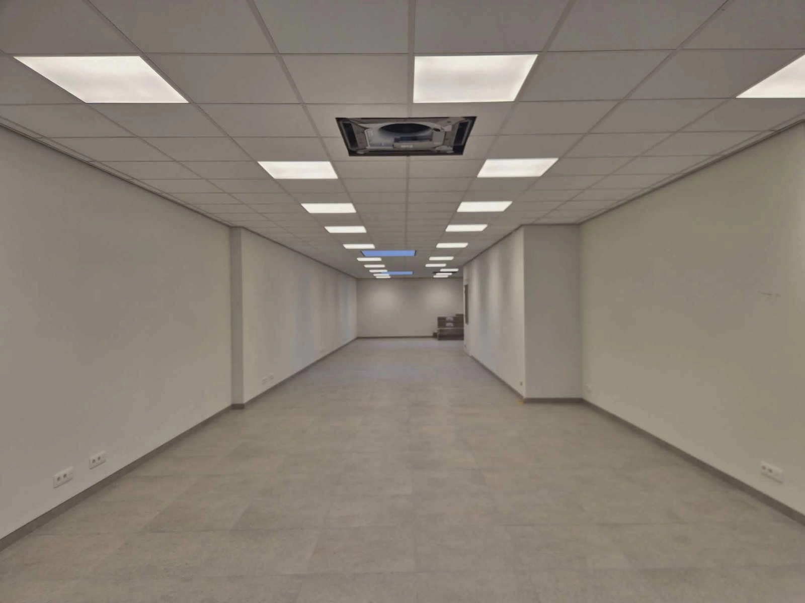 a65ef70c8bde49e7a166fddb200df2d5 photo