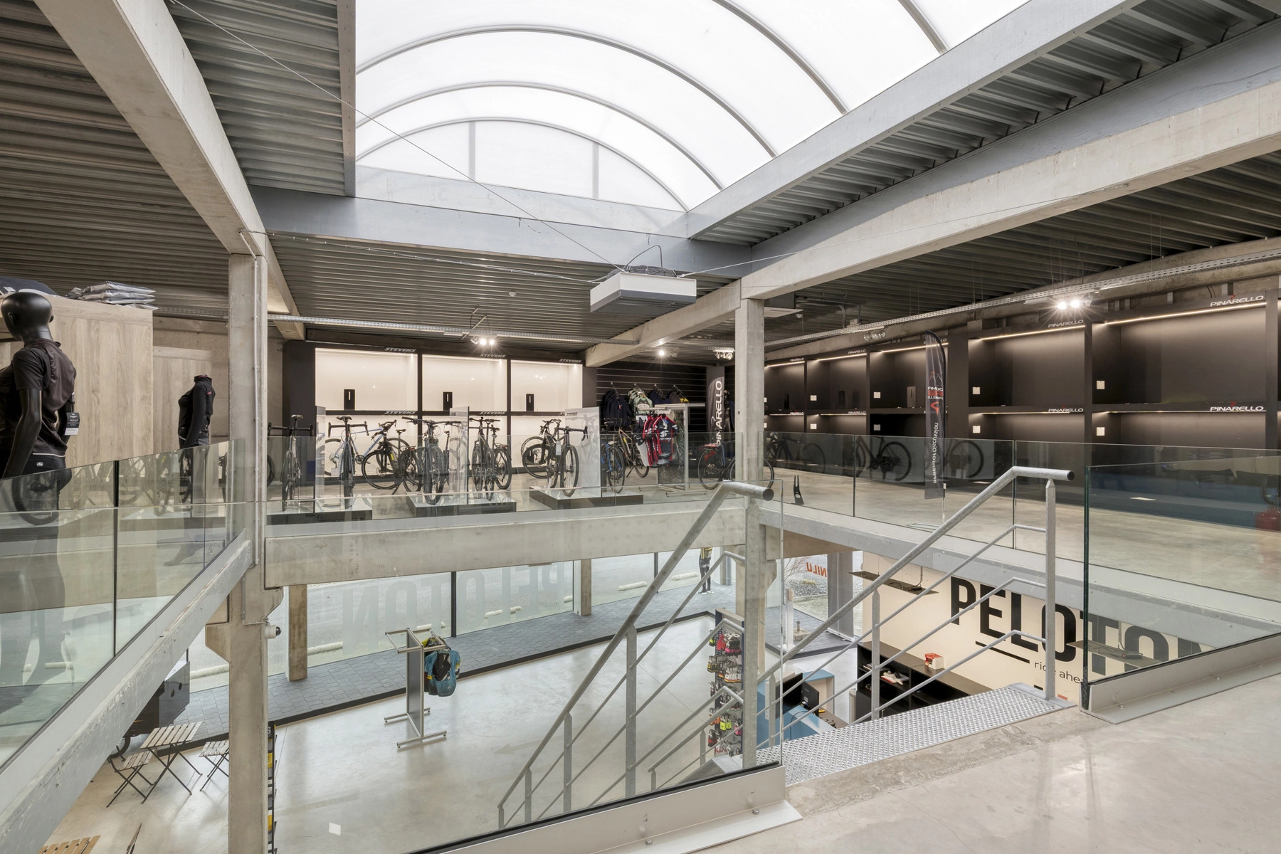 cae110c3b95f4c749c902bfed1133f8b photo