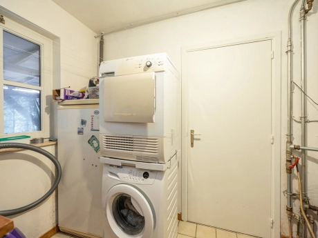 3fe8334adc674b58afa498509c8da332 thumbnail