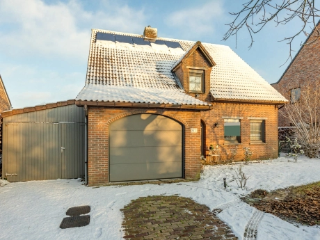 4fbde2a8af1646f697218b49bc0aebbd thumbnail