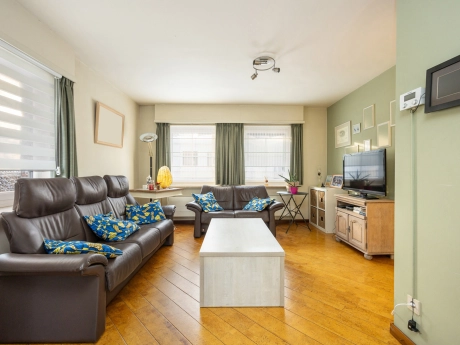 8a5808628a044a108b916763196207f7 thumbnail