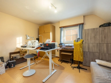 afe3b7a78e5f49a69fb5ac6e44d1092f thumbnail