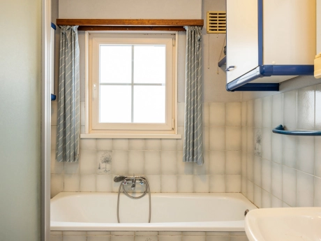 c9c49f1b1b9e434281a6cfdfc440a5f4 thumbnail