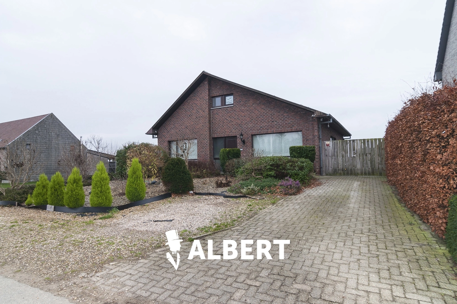 199364f5b2a948fd8c7e7d9e5a38b2d9 photo