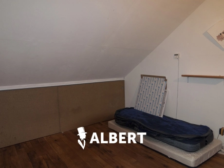 1f5a0f95b1dd4de9a8da13462d94366f thumbnail