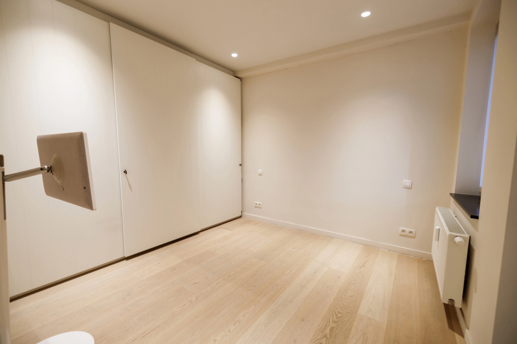 11280382e42446ab90d4509017575822 photo