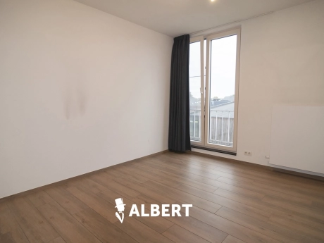 5539e637c184429ea79308d86903d017 thumbnail