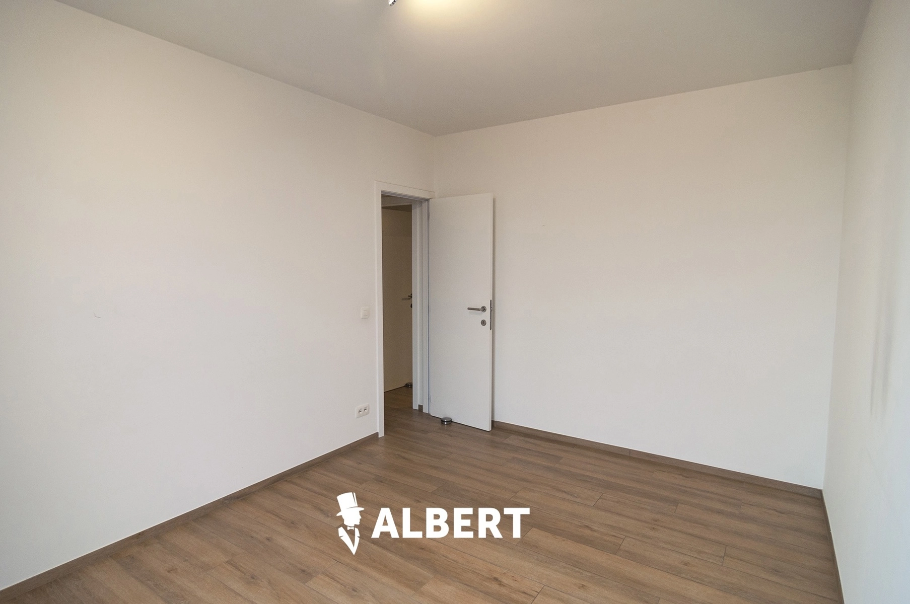 e9a6afd6c34c49788c53e225b4b90dc6 photo