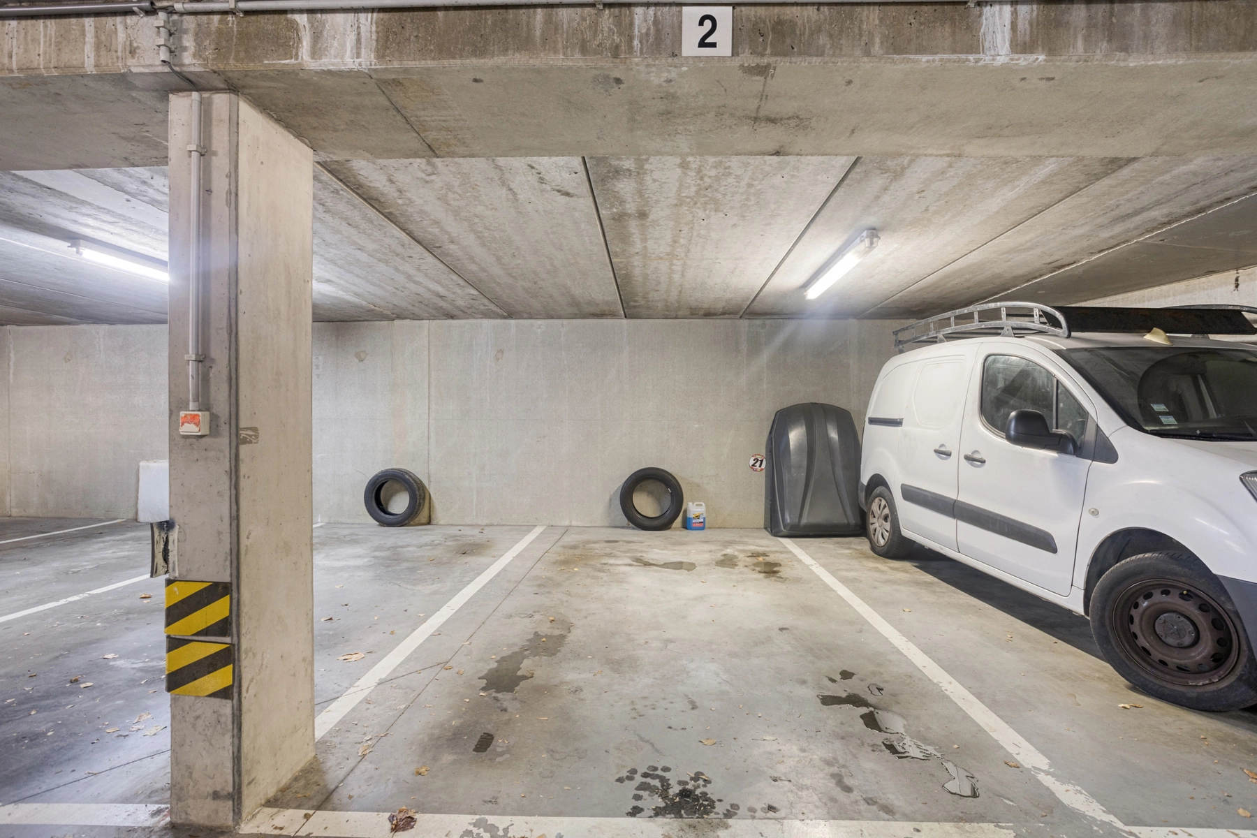 a0a6b41f398146a8a4d16a80b749cd1d photo