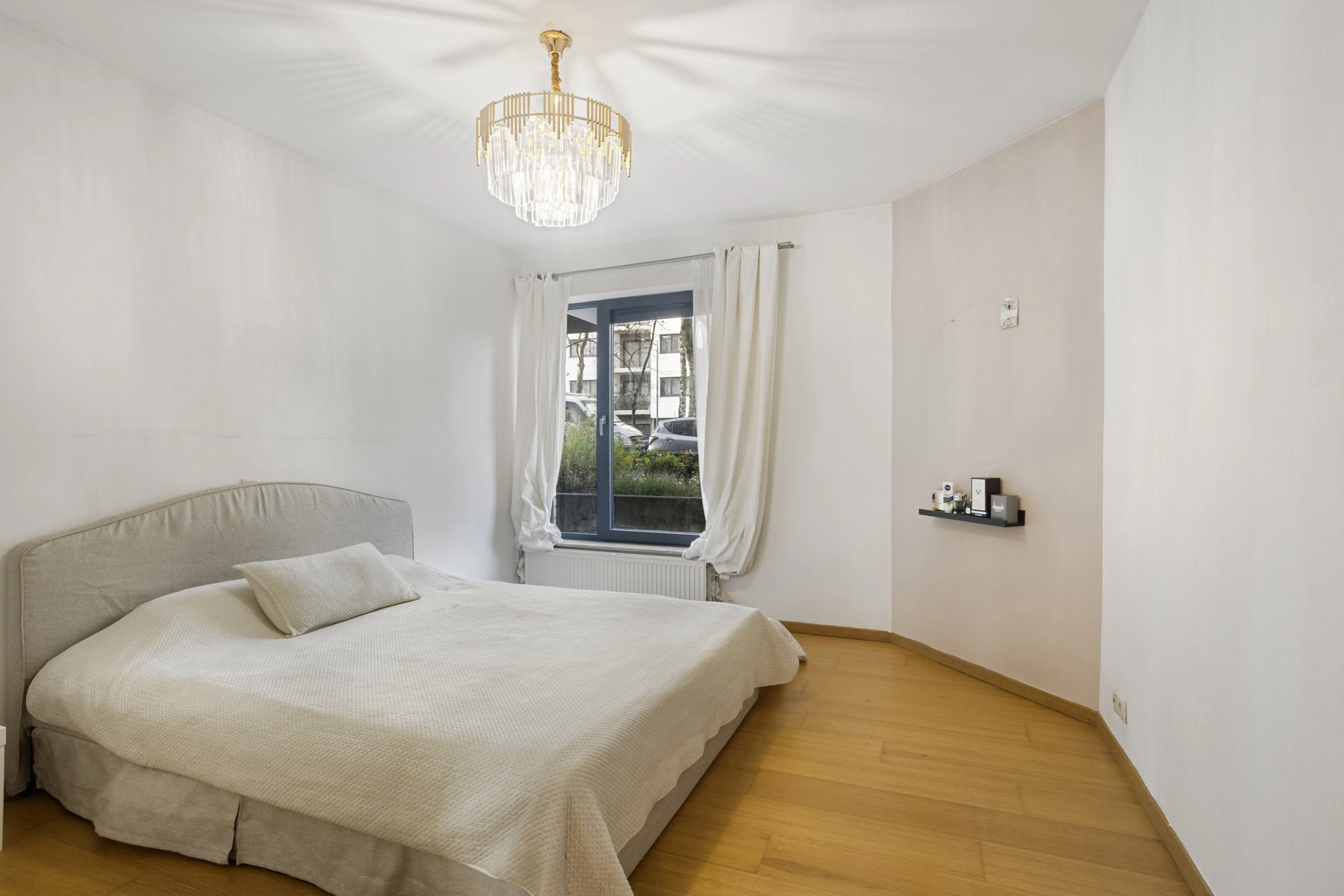 f2b5fefc40ac4851810e7515074fd7ab photo