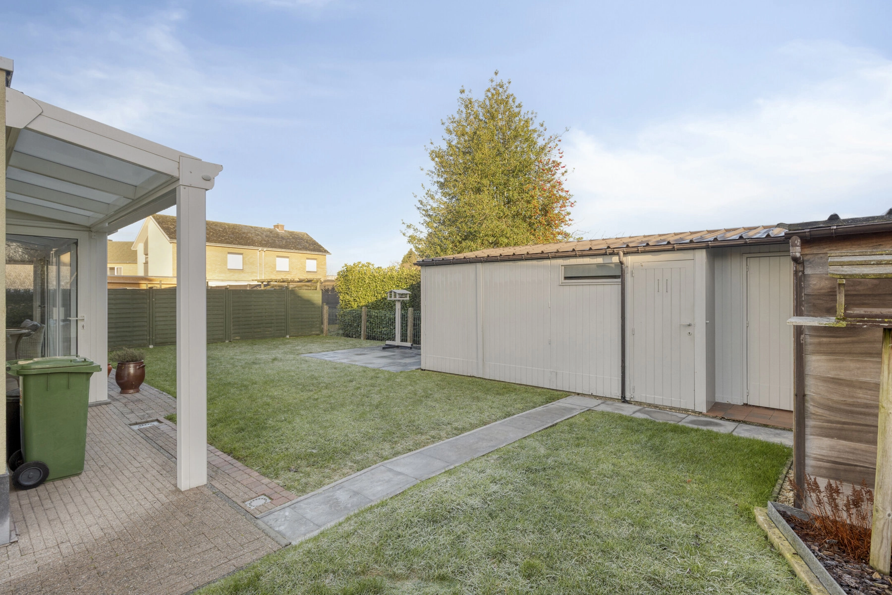 81efef20c31e4ea7922e11d830335989 photo