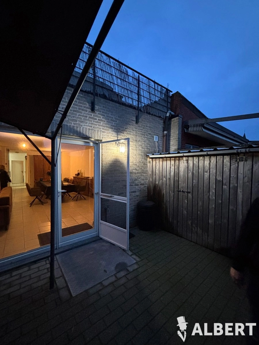 4a234fb397af486fa7c34b4c3aaf3b00 photo