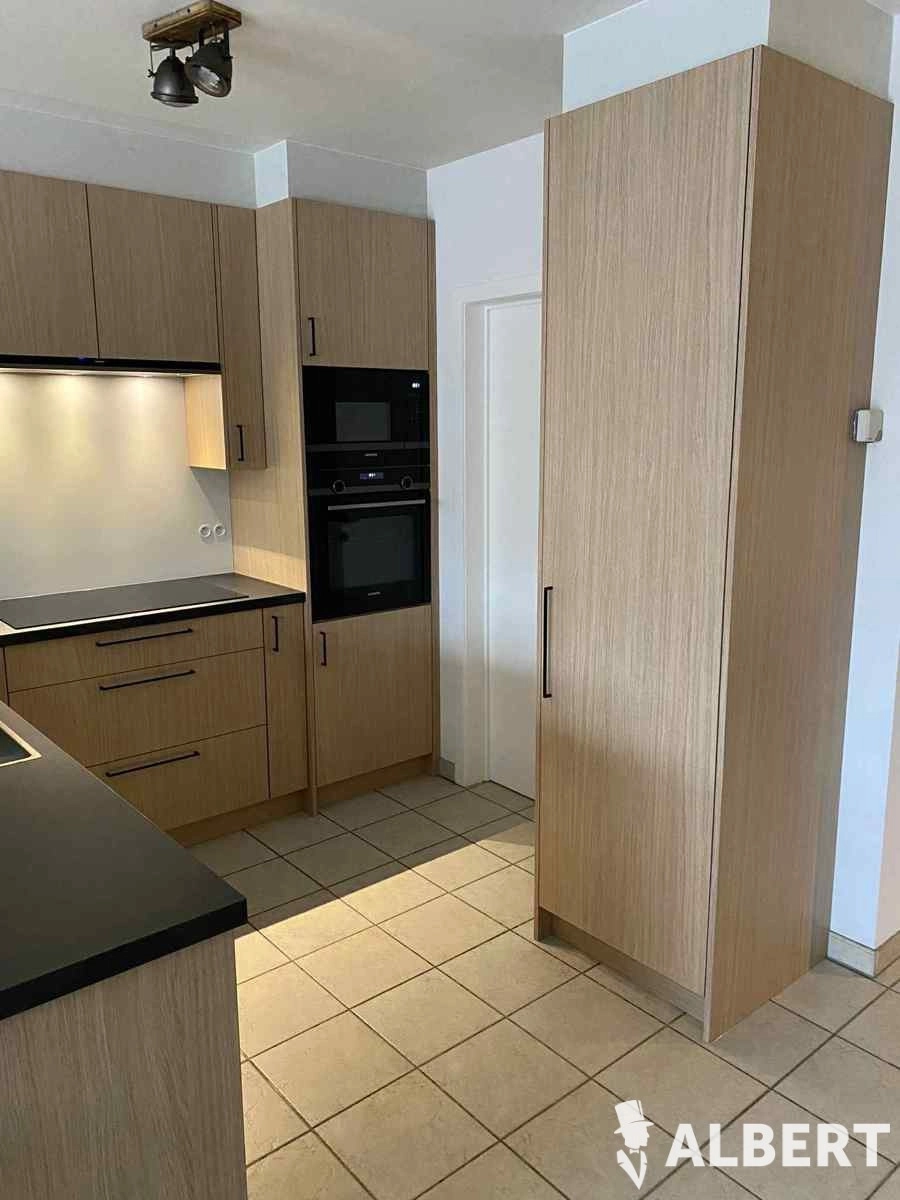 5918e54f83a747178c1d939313bd0004 photo