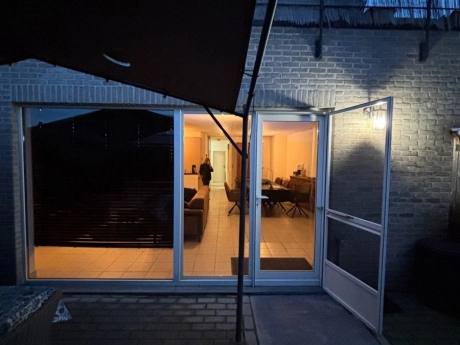 61025725e0754a98a2741d0034078156 thumbnail