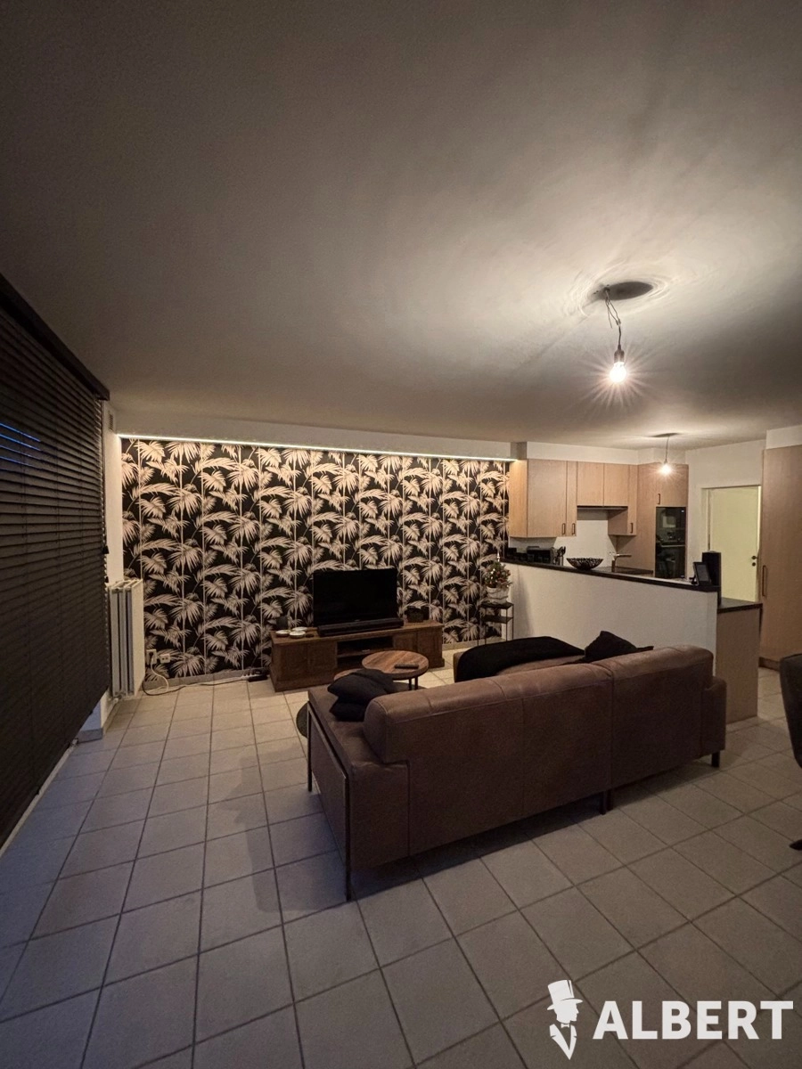 794cfd86ab13493492f98700095d76f4 photo