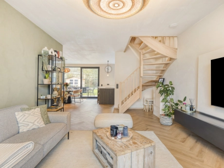 35e0754376ad480ab87cfab461a67a1c thumbnail