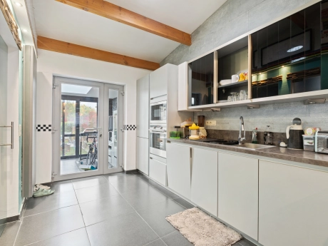 77d7f57343614ba397070ac448a2d662 thumbnail