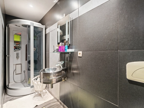 87598e6f04754e55837a801b1b122396 thumbnail