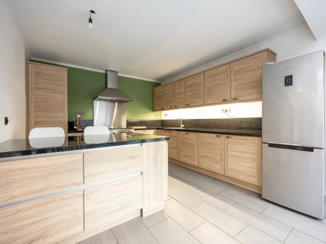 04e1d068c8254dc68b67961e64005367 thumbnail