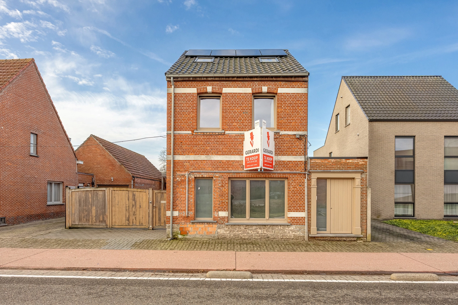 0d26364ba41c45c5b6a896fd01d4674c photo