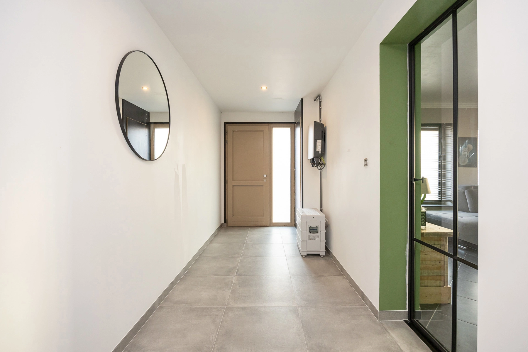 32b716eafe9041308034101420ba888a photo