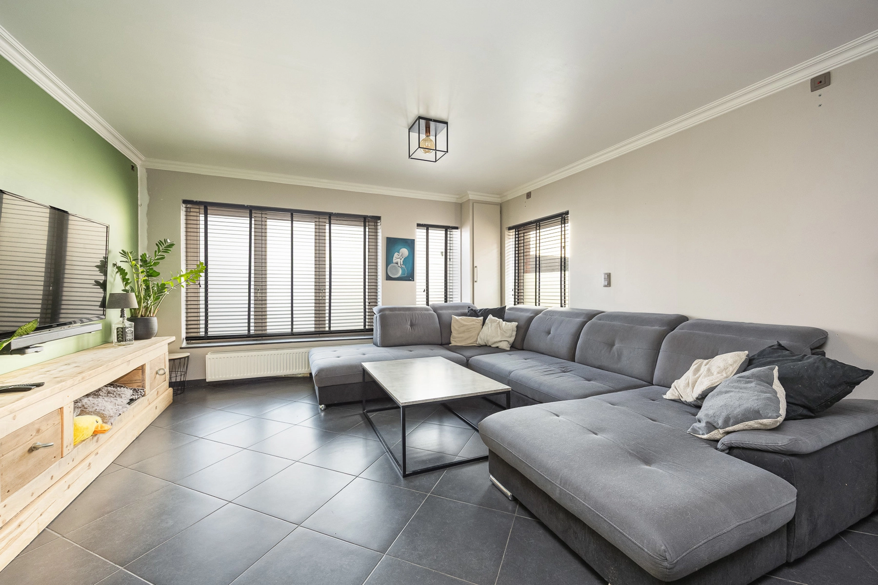 cdc8c804b99f4433bf302902f8ecf7f5 photo