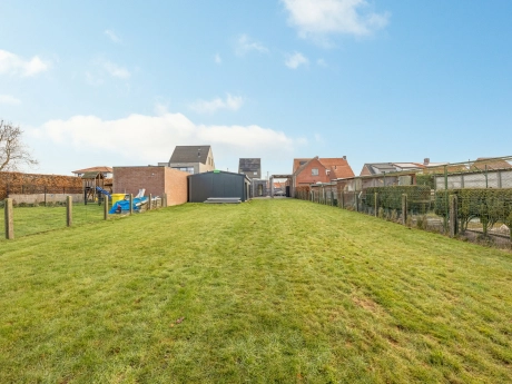 e625e50b65684c90b2513e094b7f49d8 thumbnail