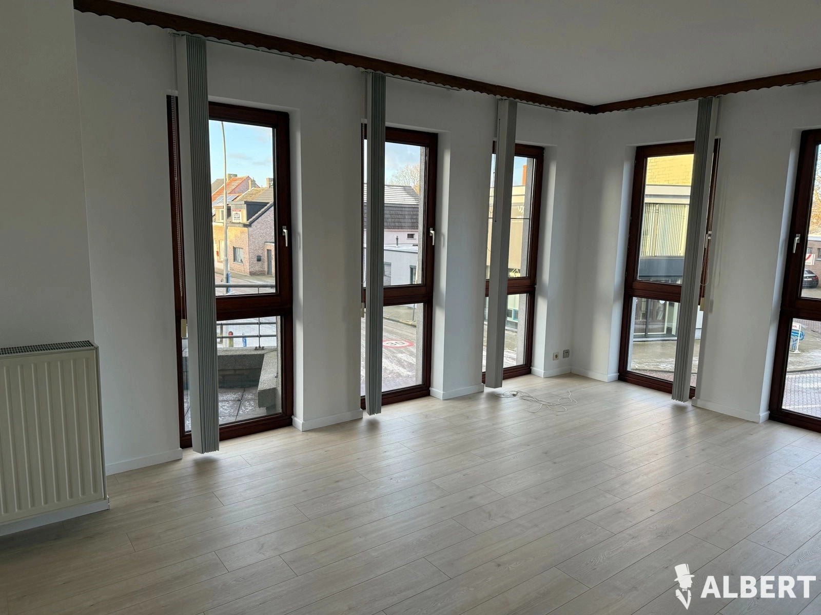 18c462e23e4b48c7bd1905a87e7725ec photo