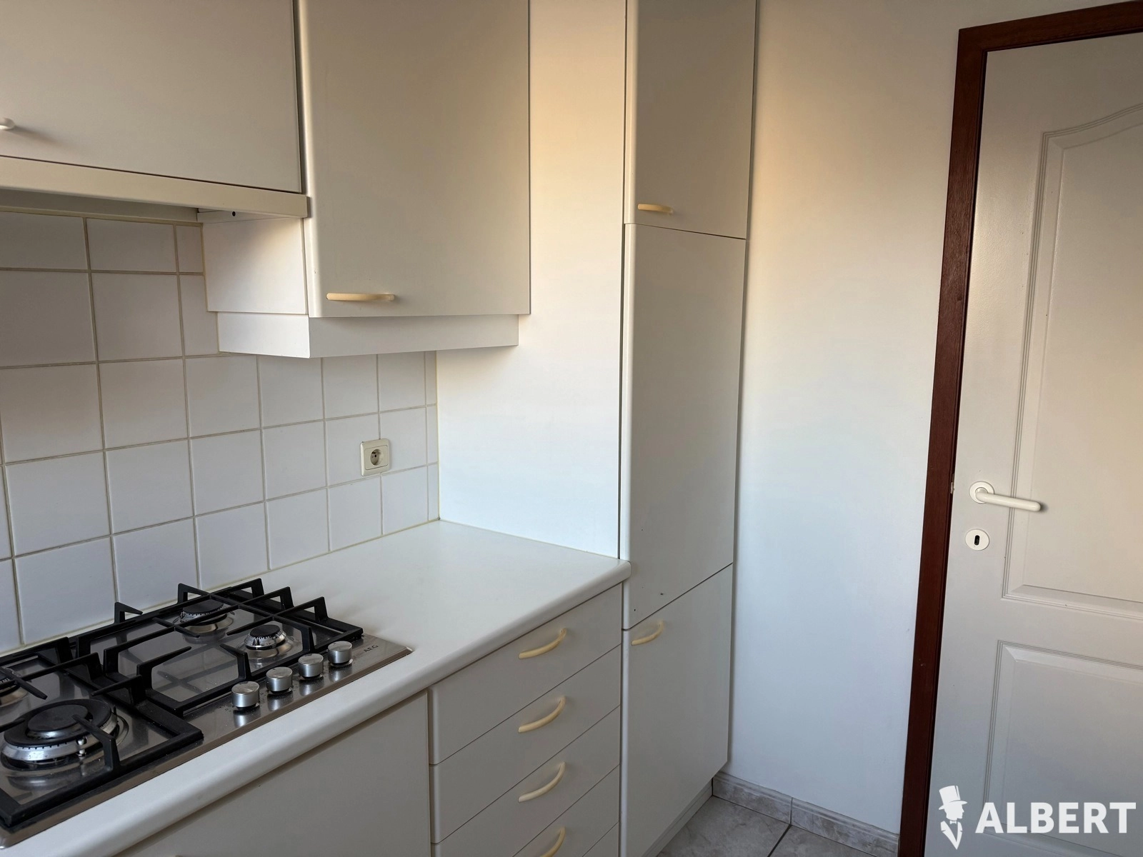 d0f90452ae8244d0aaa79af948ef282f photo