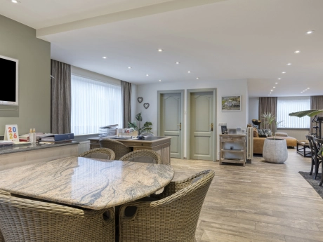 ccc415654ffa4db18dd72e131056690d thumbnail