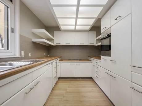 81c8f439103b4790a00dc2d9f004af33 thumbnail